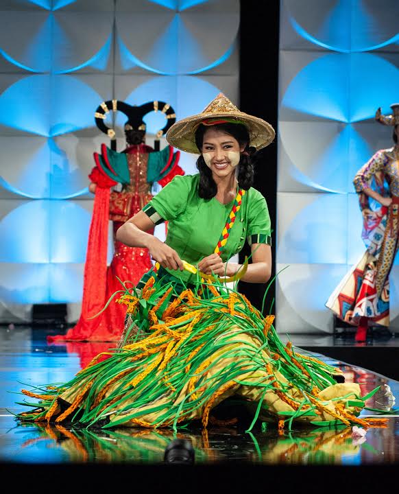 Performance art,Performance,Musical theatre,Event,Performing arts,Dancer,Fashion